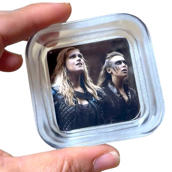 Clarke & Lexa The 100 Mini Catch All Tray - Picture 4 of 5